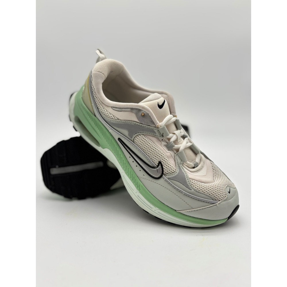 Nike Air Max Bliss Pale Ivory Enamel Green DH5128-103 Womens 9 Running Shoes